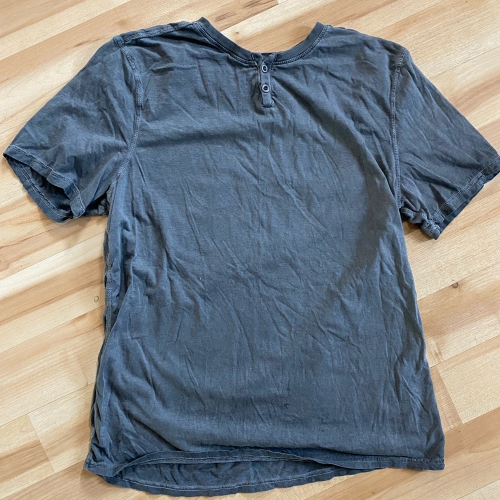 I Jeans By Buffalo Gray Super Soft Tee Young Mens size L